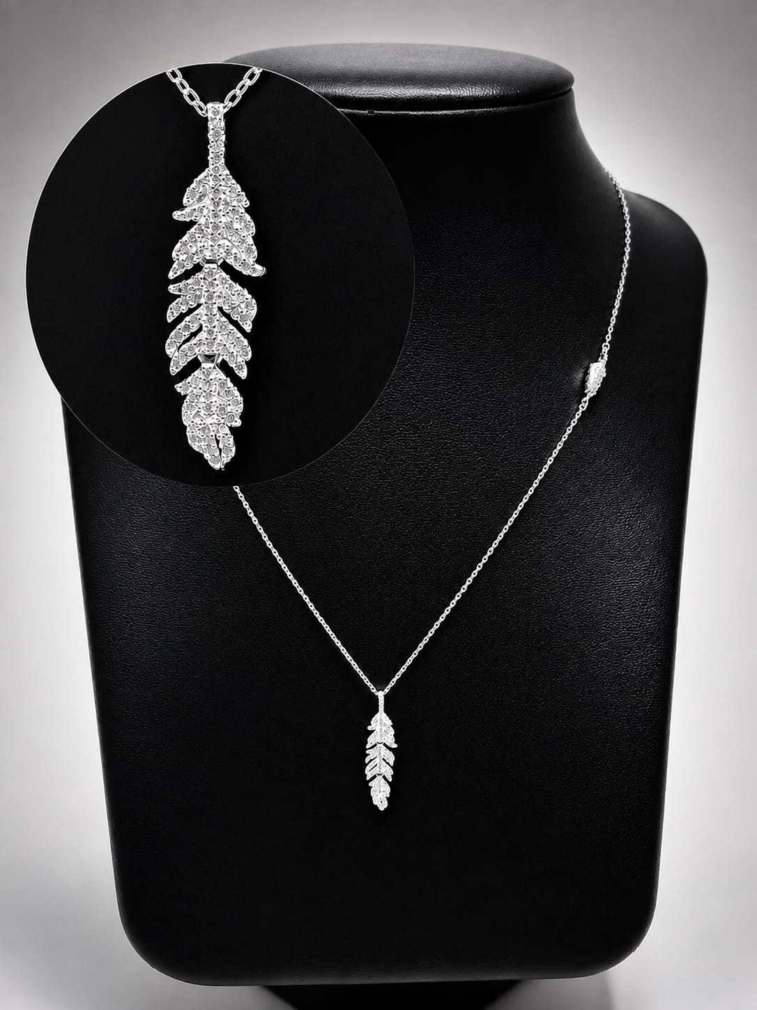 Collar de Pluma CD0012